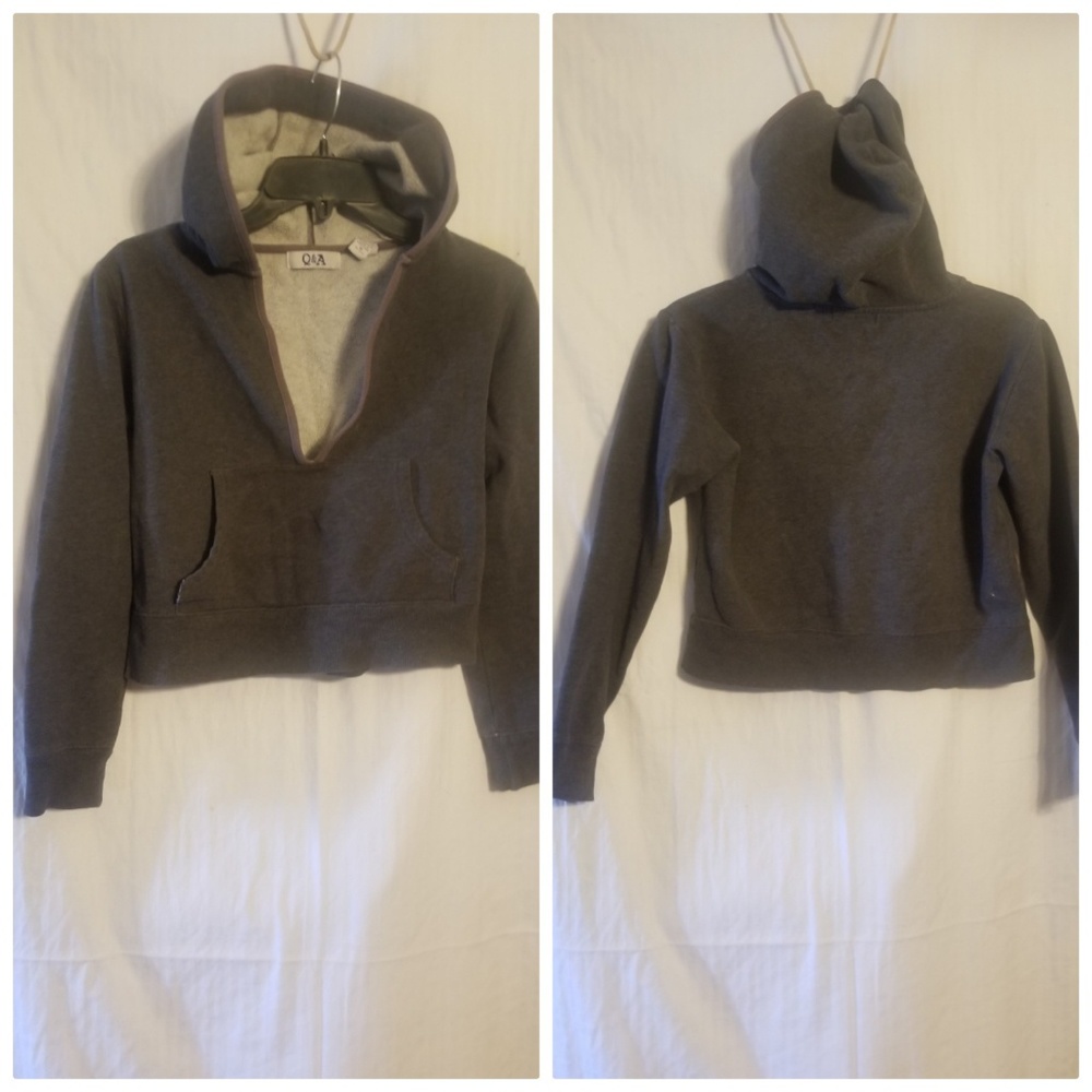 Crop hoodie